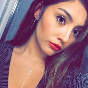 Meet your Posher, Kiley